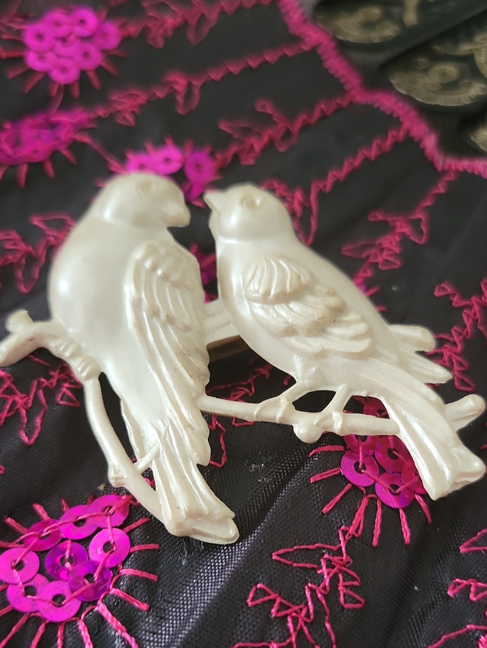 Vintage stunning Broach